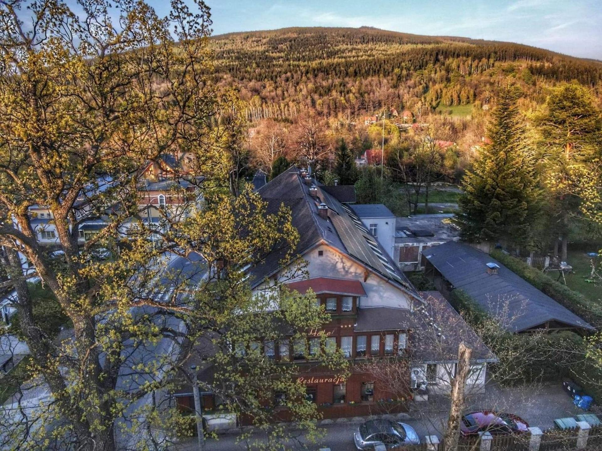 Hotel Swieradow Екстер'єр фото